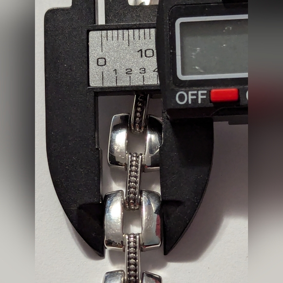 (963)Vintage Valdawn Betty Boop Womens Analog Quartz Watch… - Picture 4 of 11